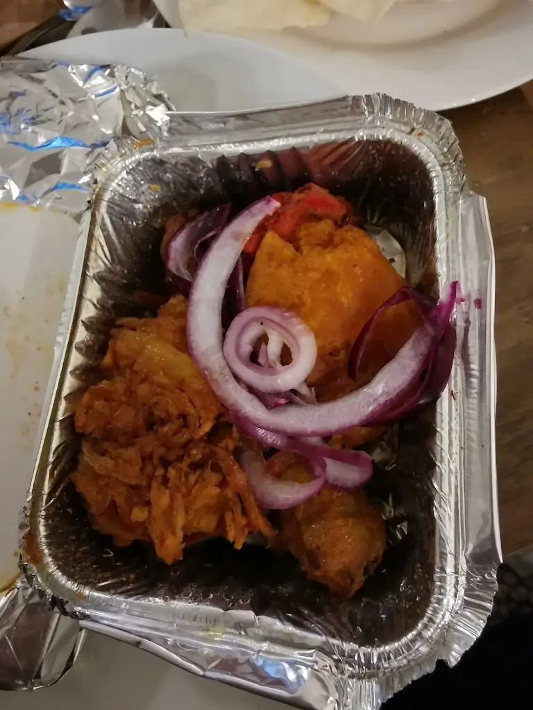 Adam Miller_Taj Mahal_Farnworth_review