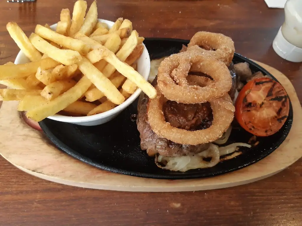 The Southfields_Farnworth_slider_image_3