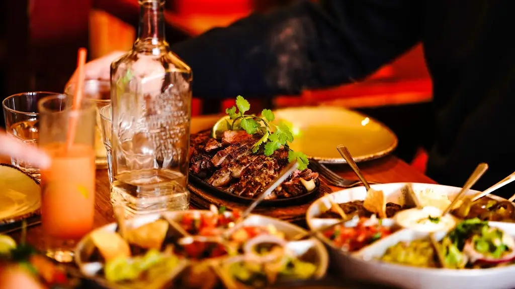 Café des Amis_Aylesham_slider_image_3