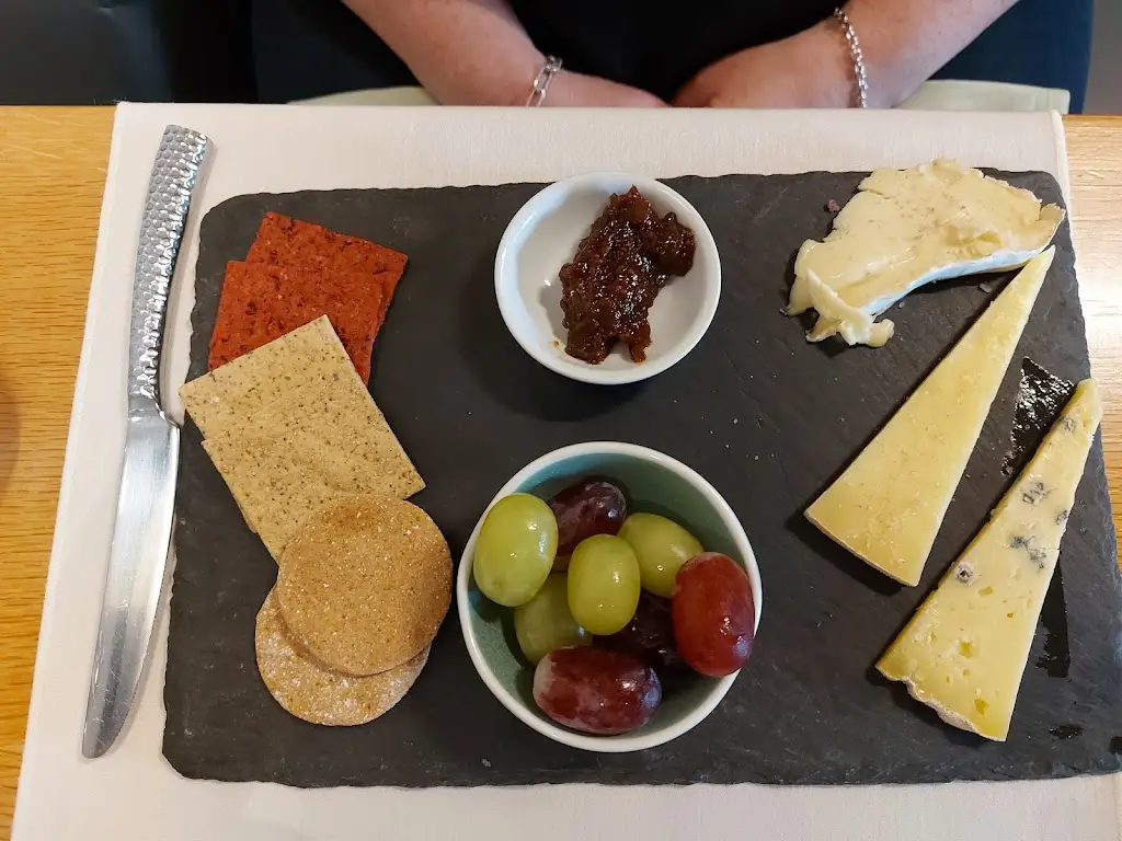 Menu_Sylvan Oak Restaurant_Findon_image_5