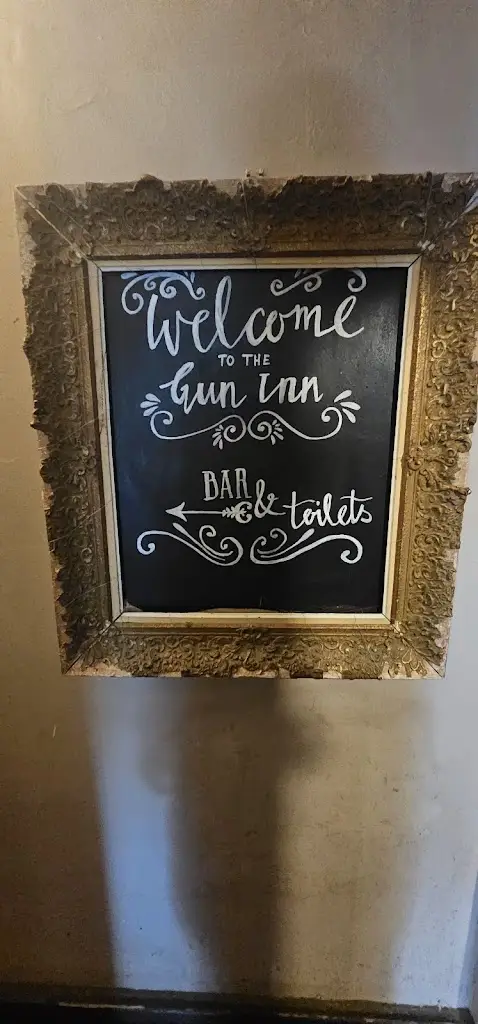 Leonardo Filpi_The Gun Inn Findon_Findon_review