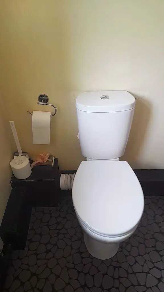 The Village House_Findon_slider_image_2