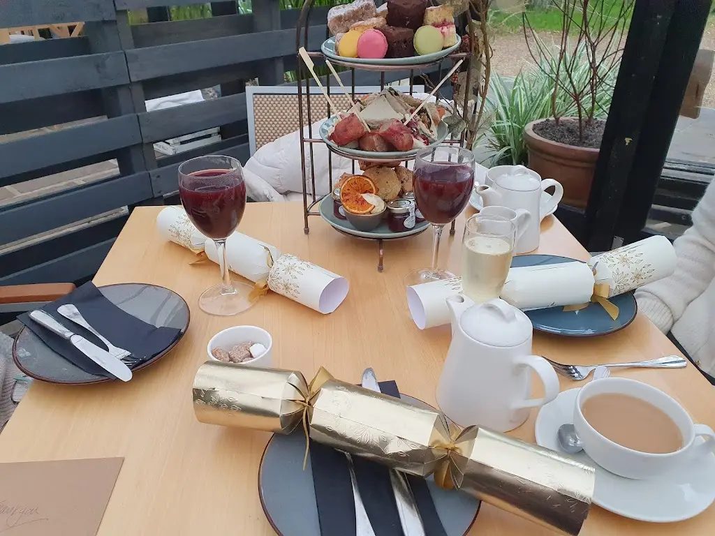 Menu_Midpines Cafe_Fontwell_image_5