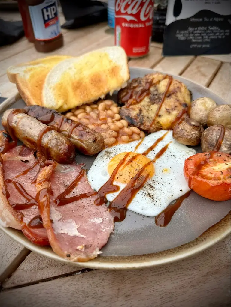 Menu_Midpines Cafe_Fontwell_image_6