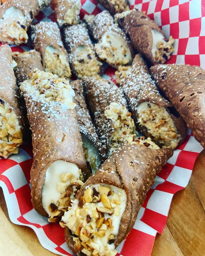 Let's Amore Sicilian Trattoria_Folkestone_slider_image_3