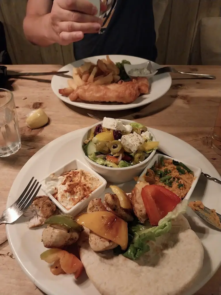 Nikko Radz_The Turks Head_Alcester_review