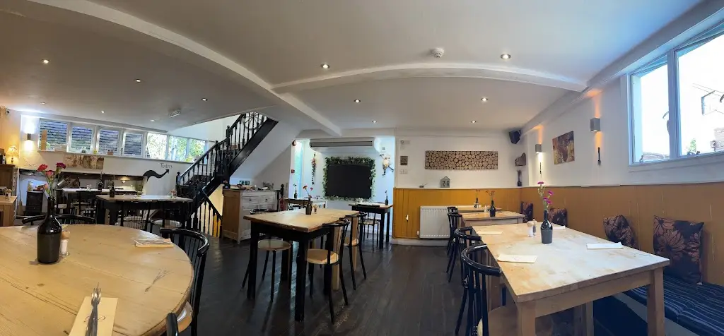 Debra “Deb” Hutley_Il Posticino_Aylesham_recensione