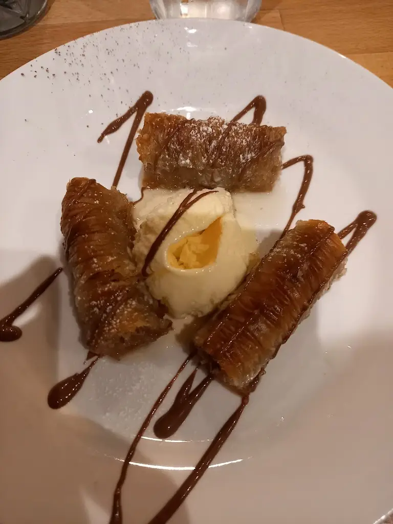 Menu_Mezze Bar & Grill_Aylesham_image_8