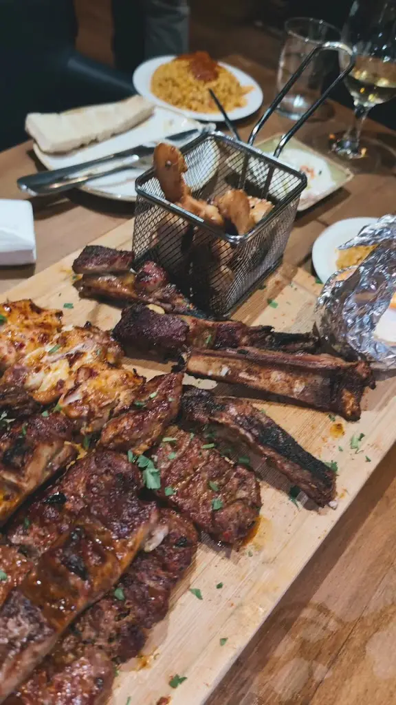 Mezze Bar & Grill_Aylesham_slider_image_2