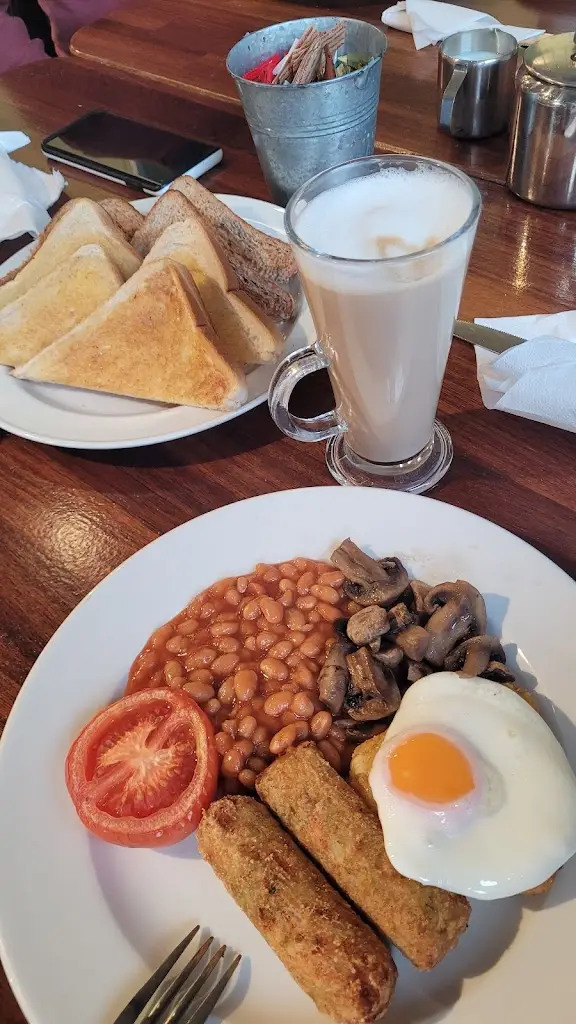 Rebecca Lee_The Tractor Shed Bistro_Fleetwood_review