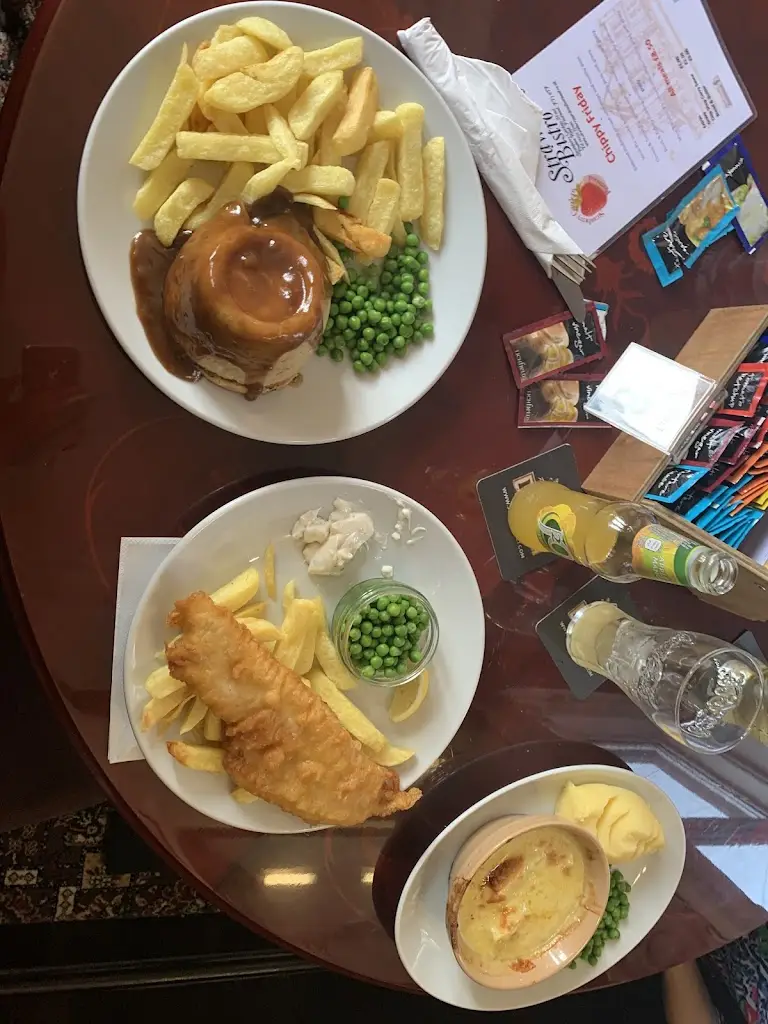 Evangeline Scott_The Strawberry Gardens Pub and Bistro_Fleetwood_recensione