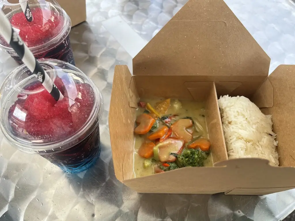 THE CYBERLEADER WHUFC_A Taste Of Thailand_Fleetwood_review