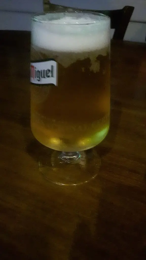 Menu_Bumble Bee_Flitwick_image_3