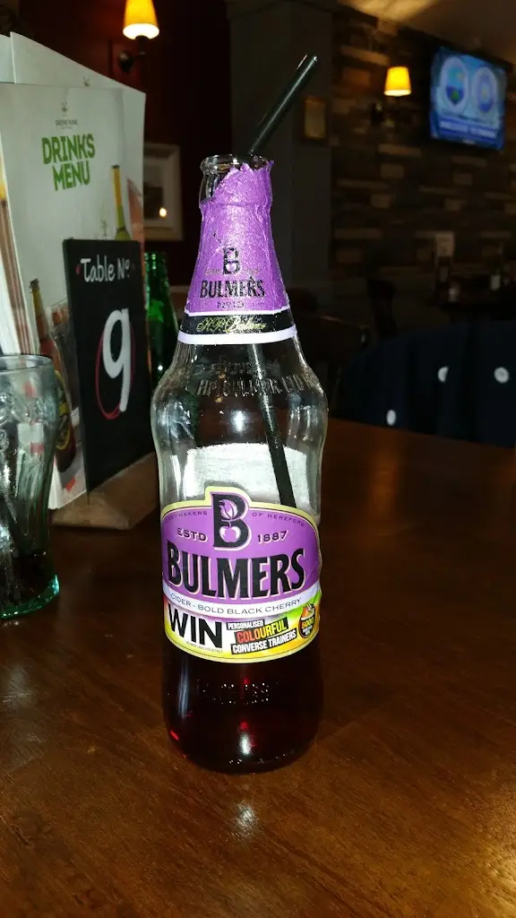 Menu_Bumble Bee_Flitwick_image_4