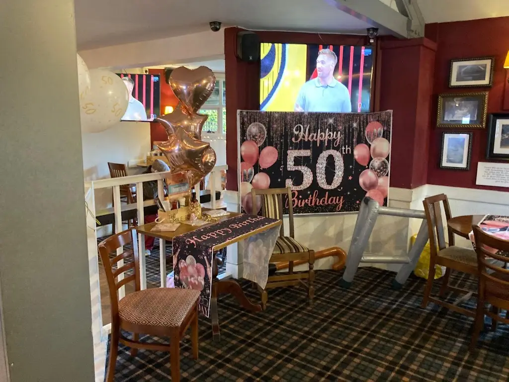 Leigh Blake_Bumble Bee_Flitwick_review