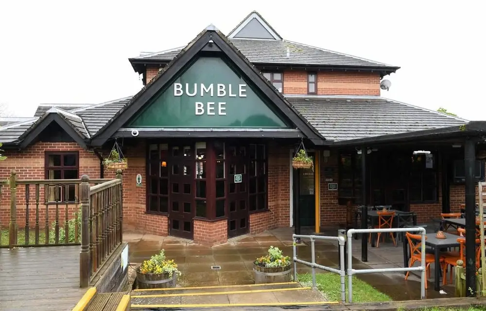 Bumble Bee restaurant in Flitwick