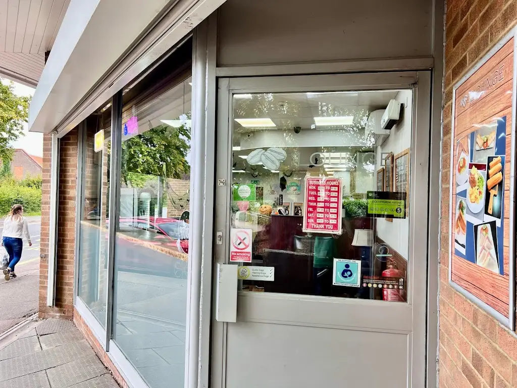 UK Photo Journey_The Lounge_Flitwick_review