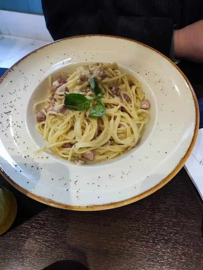 Menu_La Salute Italian Restaurant Aylesbury_Aylesbury_image_7