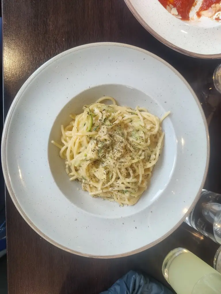 Kwok Ng_La Salute Italian Restaurant Aylesbury_Aylesbury_review