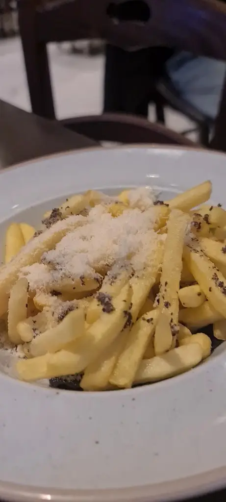 La Salute Italian Restaurant Aylesbury_Aylesbury_slider_image_2