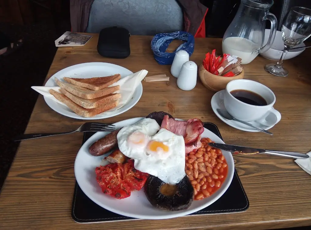 Menu_Hare & Hounds Inn_Foulridge_image_7