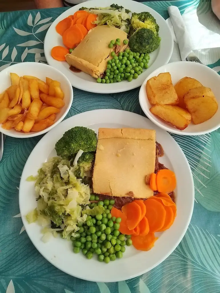 Sugar Loaf Cafe_Fortuneswell_slider_image_2