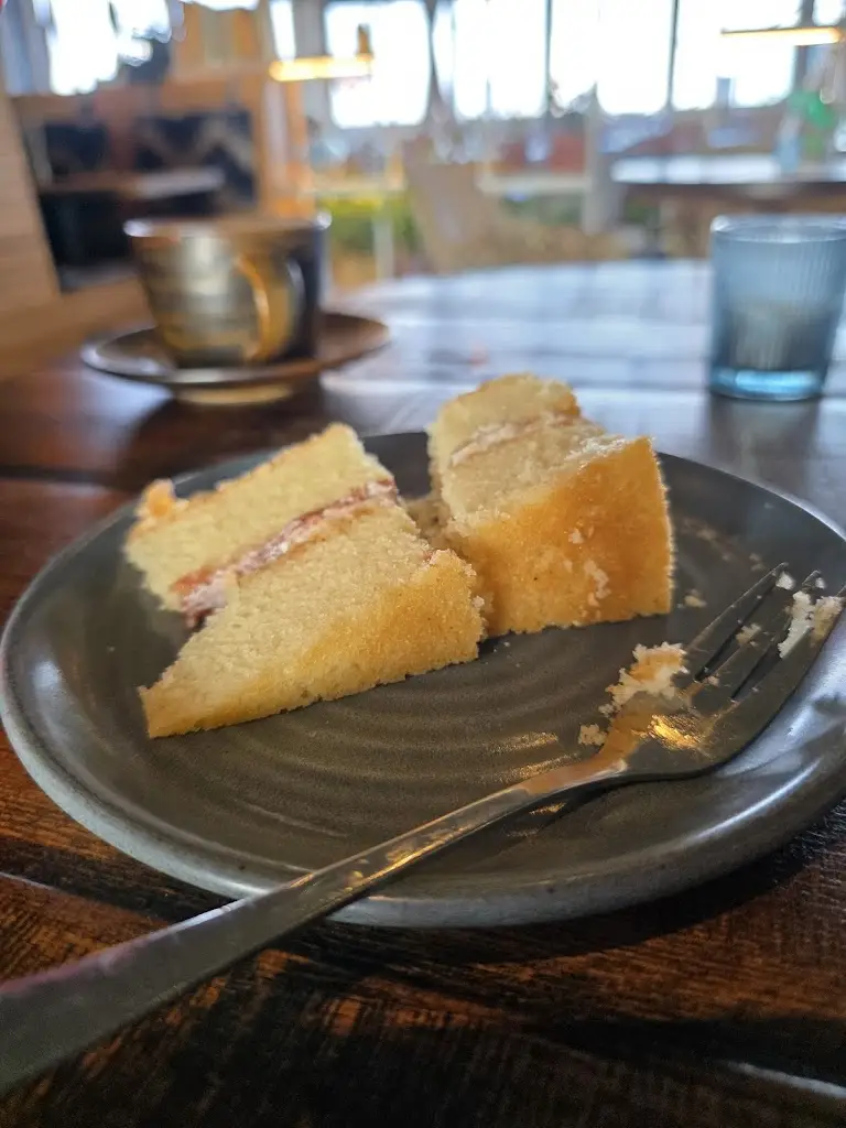 chris james_Salt at Portland Marina_Fortuneswell_review