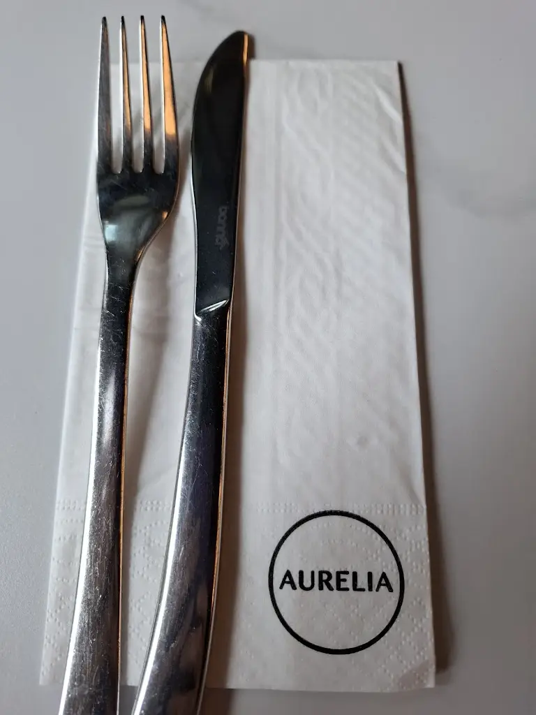 LOu_Aurelia Aylesbury_Aylesbury_review