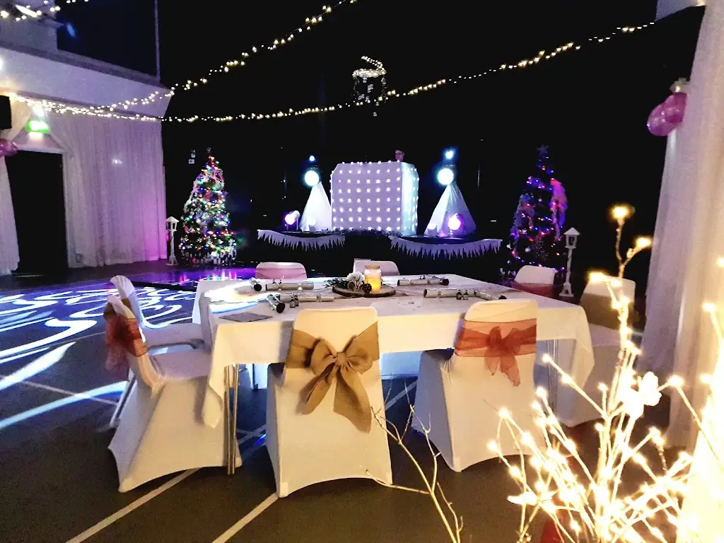 New Frost Hall Foulsham_Foulsham_slider_image_3