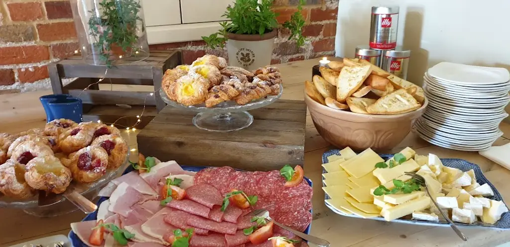 The Crown Framlingham Restaurant_Framlingham_slider_image_2