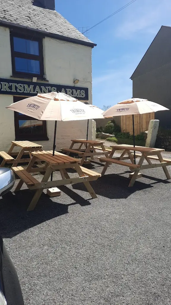 Sportsmans Arms restaurante en Four Lanes