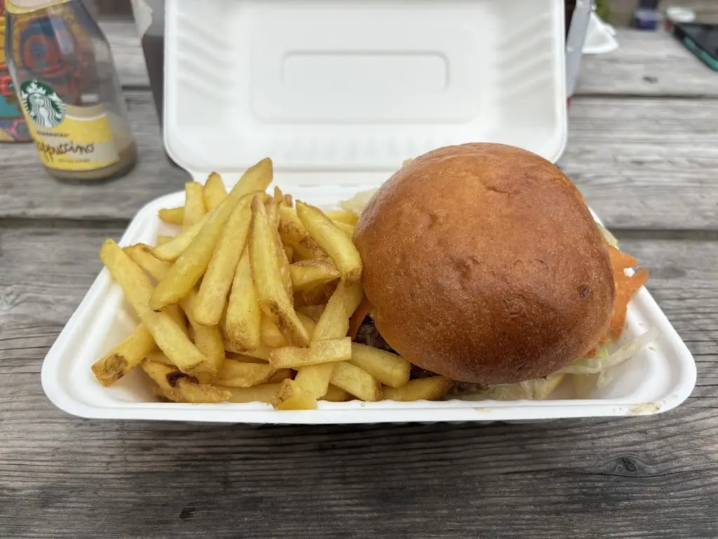 Megan Wood_Hideaway_Four Lanes_review