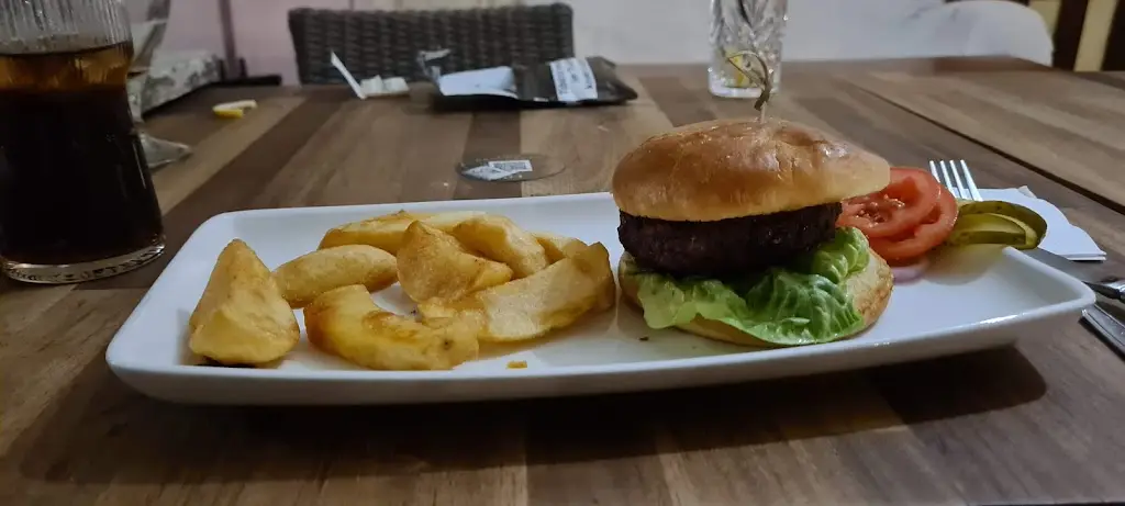 Menu_Broad Leys - Aylesbury_Aylesbury_image_8