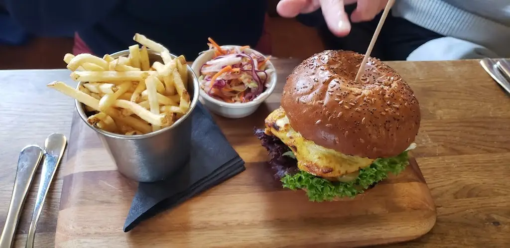 Menu_The Three Lions_Fordingbridge_image_7