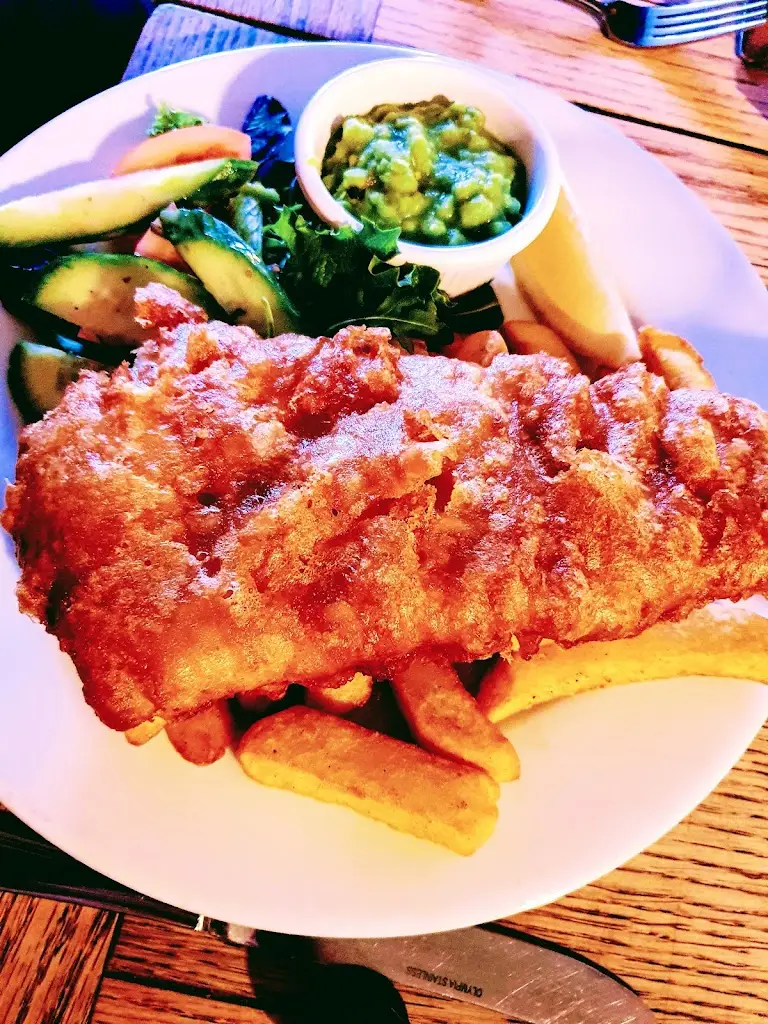 Menu_Bat & Ball_Fordingbridge_image_5