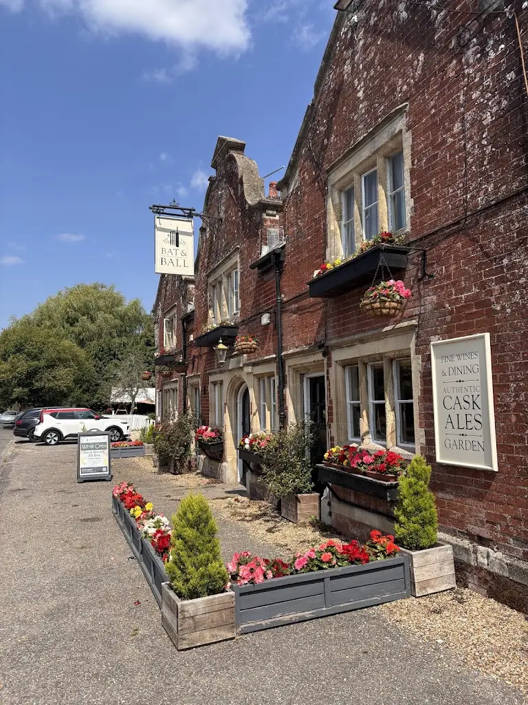 Andrea Morgan_Bat & Ball_Fordingbridge_review