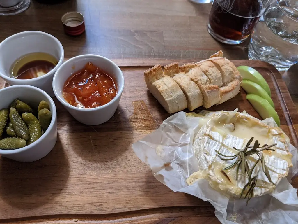 Menu_Cartwheel Inn_Fordingbridge_image_8