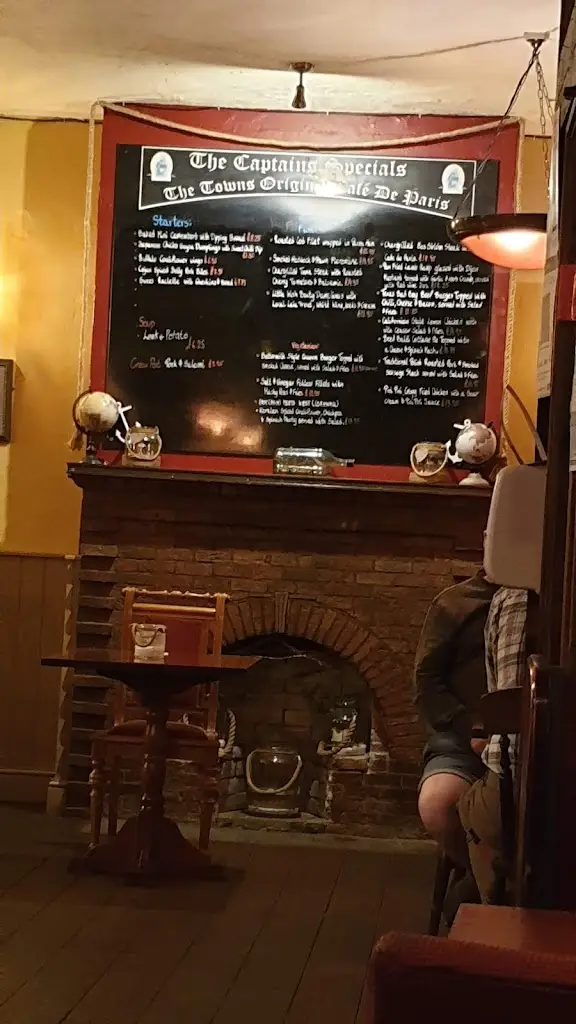 Menu_The Ship Inn_Fordingbridge_image_1