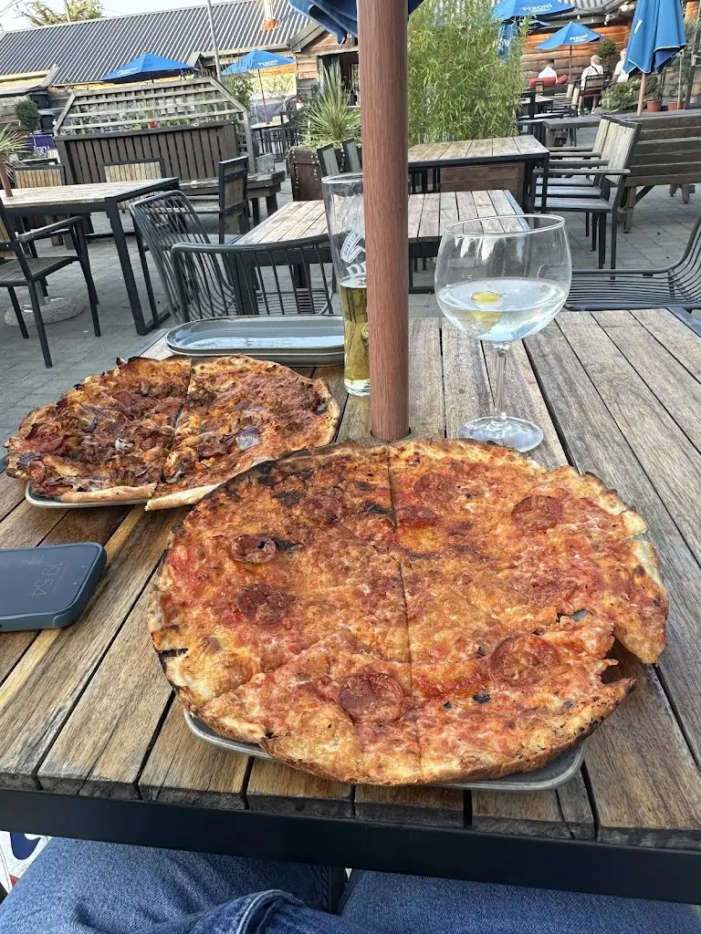 Hayley Bradley_Forde Inn_Fordingbridge_review