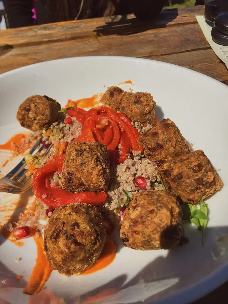 AmeliaJane_The Crown Inn_Fordingbridge_review