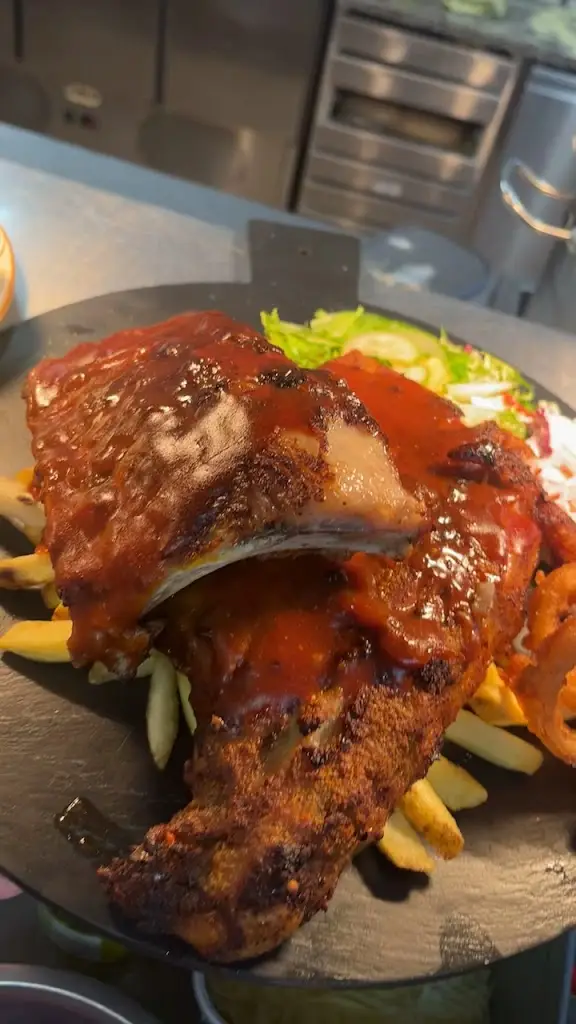 The Glasshouse at Charlottes_Filey_slider_image_2