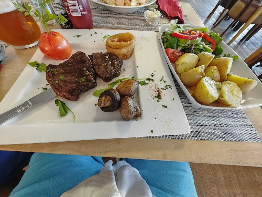 BAY VIEW RESTAURANT FILEY_Filey_slider_image_3