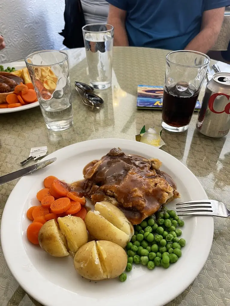 Menu_The Pines Coffee Lounge & Diner_Filey_imagen_6