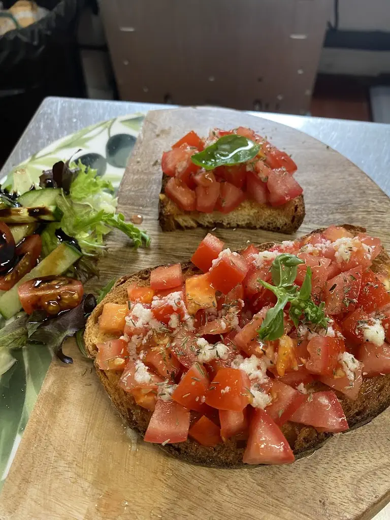 Bruschetta cafe bar_Filey_slider_image_2