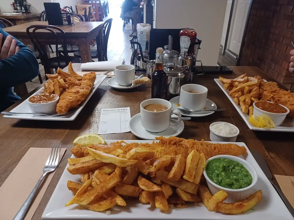 Menu_Inghams Fish Restaurant_Filey_immagine_6