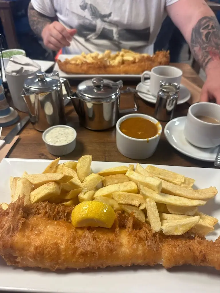 George Broadhurst_Inghams Fish Restaurant_Filey_recensione