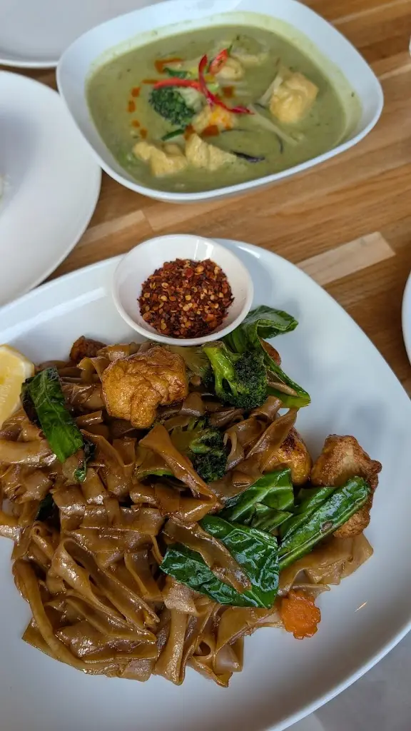 Pooja Parthiban_Thailicious_Aylesbury_review