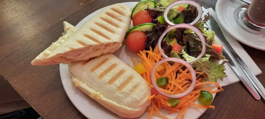 Matt Roberts_Frothies Coffee_Filey_review