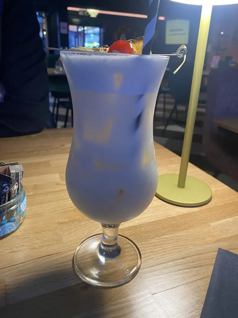 Anne-Marie_Loca Bar & Restaurant_Felixstowe_recensione