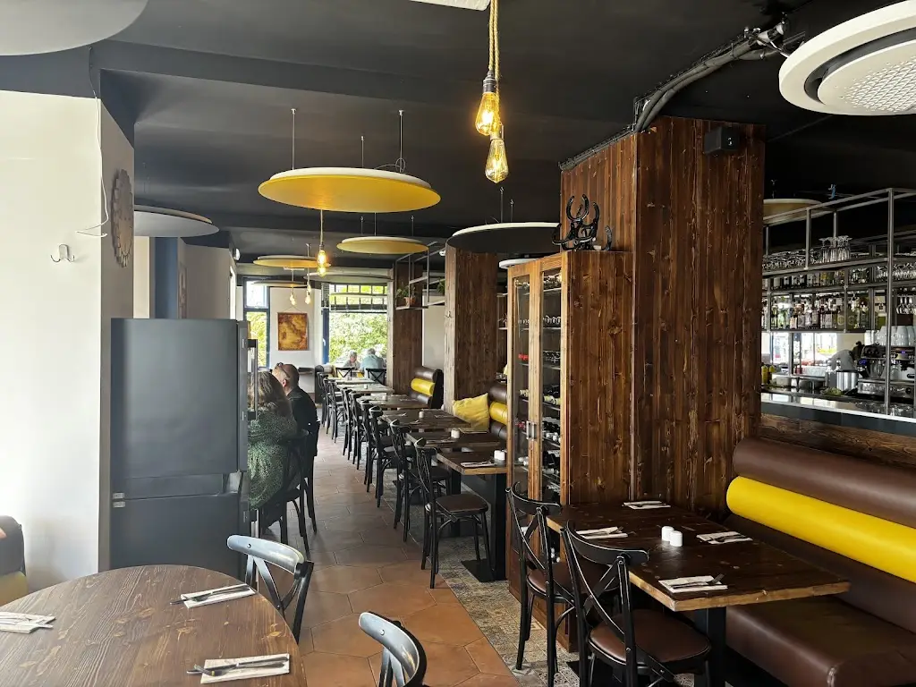 Alba Chiara_Felixstowe_slider_image_1